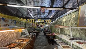   at Nong Na Vegetarian Somtum in Chiang Mai
