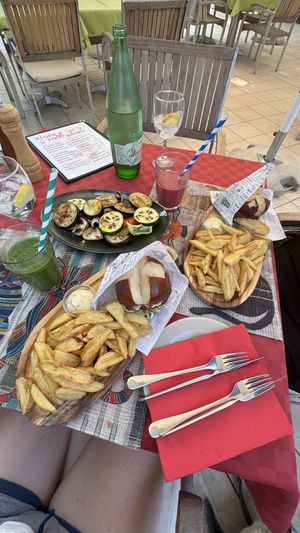 Burger, Fries, vegetables   at Bambo in Pula