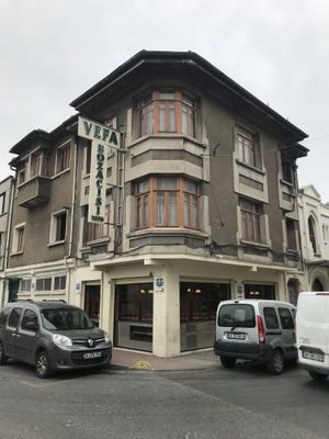 The humble outside  at Vefa Bozacisi in Istanbul
