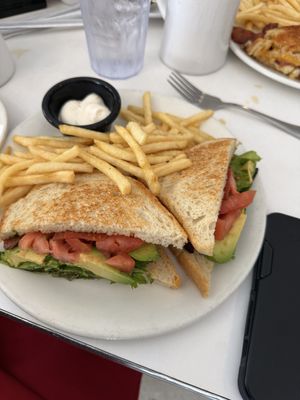 Sandwich w vegan mayo    at Lucky's Café in Dallas