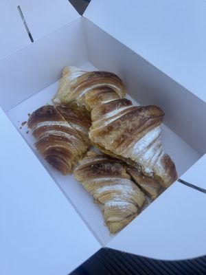   at O Melhor Croissant da Minha Rua   in Evora