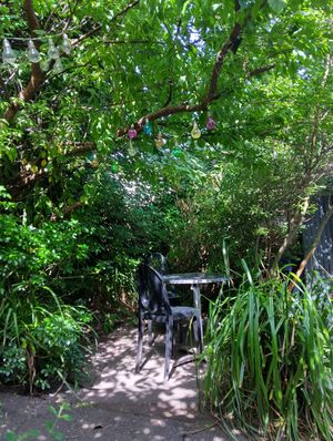 Outdoor seating at Púca in Dingle