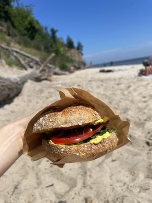 Bajgiel z pastą z tofu  at Avocado Vegan Bistro in Gdansk