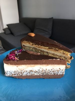 Birds’ milk and agawnik at Avocado Vegan Bistro in Gdansk