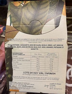 Vegan chocolate made with oat milk powder, cajá (Brazilian fruit) and Brazil nuts ingredients at Dengo in Paris