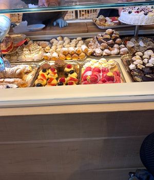 🤍🤍  at Ceccolinibio in Ravenna