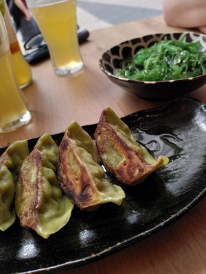 Vegane Teigtaschen und Algensalat at Ramen IPPIN Kaiserslautern in Kaiserslautern