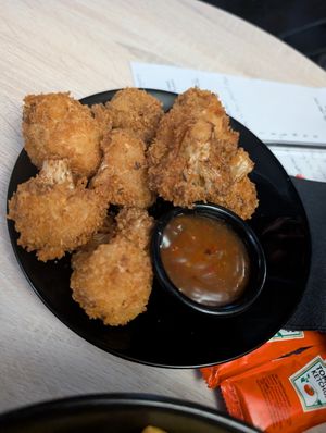  at The Hutch at The Hatter in Edinburgh