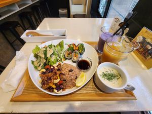 Lunch set, very reasonably priced for what you get at Natural Food Dining LOHAS in Sapporo