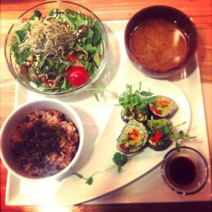 Vegan raw sushi set at Natural Food Dining LOHAS in Sapporo