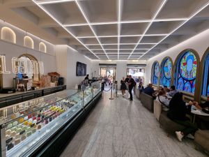 Interior, spacious place at Lucciano's in Rome