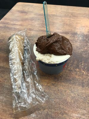 Vegan & gluten free cone + Fondente & Nocciola at Festival del Gelato in Florence