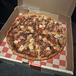 vegan bbq chicken pizza  at Pizza Twist in Sanford