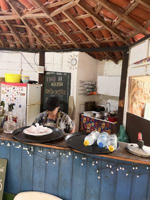 Lelê, responsável pela melhor comida vegana de Paraty  at Quiosque Tonga da Mironga in Paraty