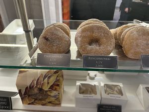 Donut options  at Kosken Leipomo - Hansa in Turku