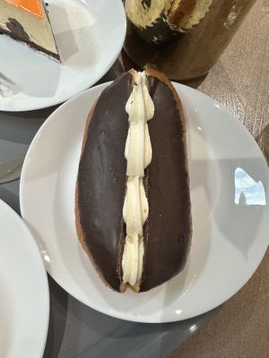 mustikkavaniljamunkki  at Kosken Leipomo - Hansa in Turku