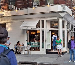 Yes! Corner of Bleecker and MacDougal at chloe in New York City