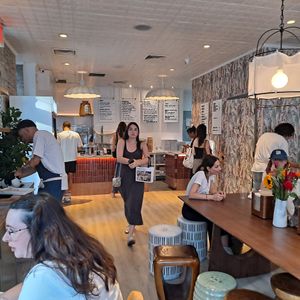 This joint is jumpin'! at chloe in New York City