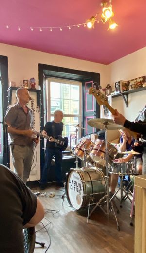 Sunday Sesh! Live music   at Inn Defence in Dumbarton