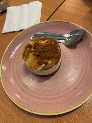 Caramelised biscuit vegan cheesecake at Ima in London