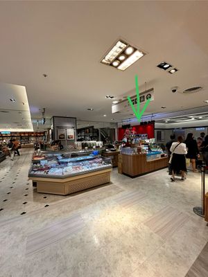   at VES Burger - 悅素漢堡台南新光三越西門店 - Maybe closed in Tainan