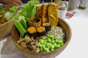 Tokyo bowl at iVegan Supershop Nha Trang - Healthy Plant Based Cafe in Nha Trang