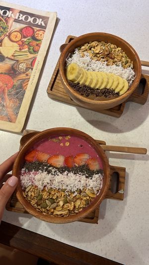 Cacao & strawberry smoothie bowls at iVegan Supershop Nha Trang - Healthy Plant Based Cafe in Nha Trang