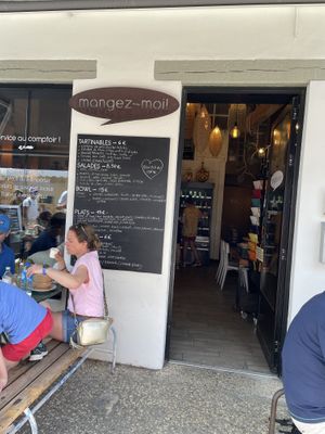   at Mangez Moi in Ile-de-re