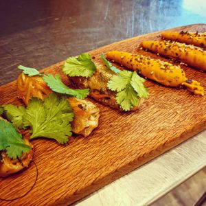 amuses: 
fried springrolls with peanut noodles (vegetarian)
carrot deconstructed and reconstructed  (vegetarian)
 at Cochon&Carot in Hemiksem