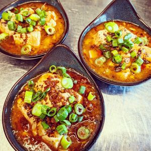 Mapo tofu : tofu in a spicy and numbing sauce (vegan) at Cochon&Carot in Hemiksem