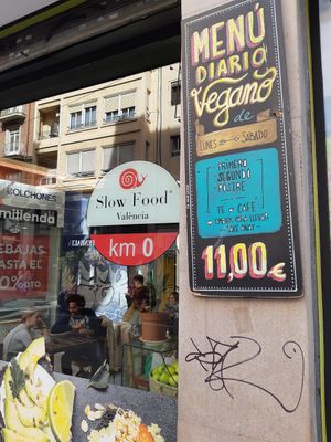 Vegan menu of the day at Biovegan Cafeteria Navarro in Valencia
