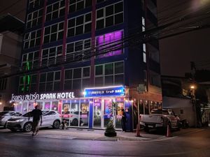  at BUFFALO TraP BAR in Bangkok