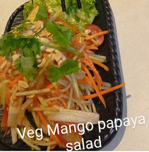 This bursts with mind blowing flavours! Wiped it clean in minutes! 

All the vegetarian options(sadly only 10 in all) are vegan friendly. They also mentioned the cooking utensils  at So Pho - Waterway Point in Northeast Singapore