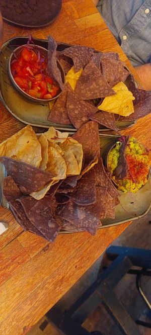Guac and chips, pico de gallo and chips at Cheeky Chicos - Elephant Park in South East London