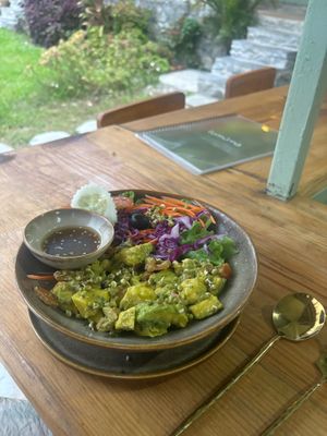 Avocado salad at Lumuma in Pokhara