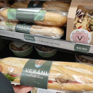 Breakfast roll at MLA - Veràni in Luqa