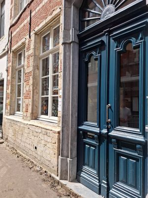 Outside at Food with Varinder in Leuven