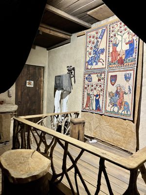 Back wall  at Taverna Antiqua in Tomar