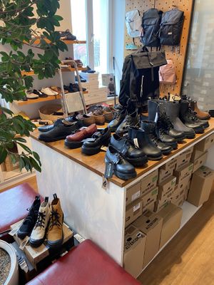 Boots  at avesu in Berlin