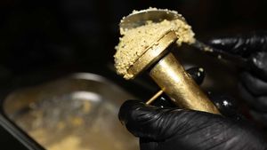  at Vicky's in Athens