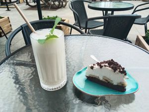 Pina Colada und Kokos-Schoko-Bananen Kuchen at Fit Cake Gdańsk  in Gdansk