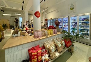 3️⃣Veggie Garden Supermarket  at Vegan Food Tour Rotterdam in Rotterdam