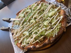 Salat pizza med kebab #Veganuary at Express Pizza in Copenhagen