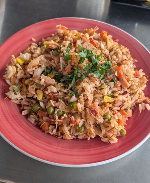 🍚 Traditional No Chicken Rice (19000 COP) at Shottas Medellin Vegan Food in Medellin