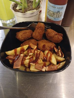 Papi nuggets, 10/10
Debería de traer más papitas at Shottas Medellin Vegan Food in Medellin