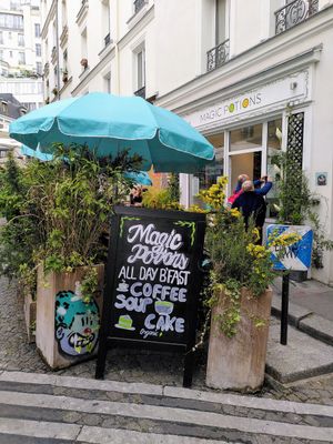 Terrace + Entrance at Magic Potions in Paris