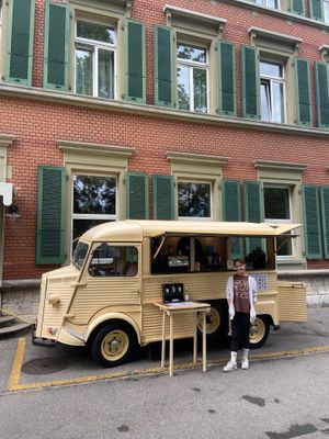 ⭐️ at Journey Coffee & Books in Bern