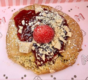 White chocolate and raspberry cookie at Melt Cookies in Dusseldorf
