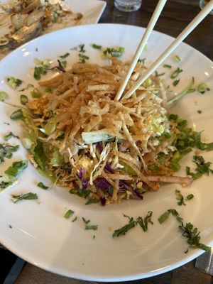 Vegan Thai Saladd  at Par 3 at Poplar Creek in San Mateo