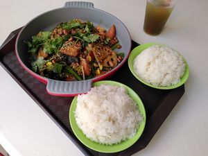 Mala Hot pot at Green Harmony 素和轩 in North Singapore